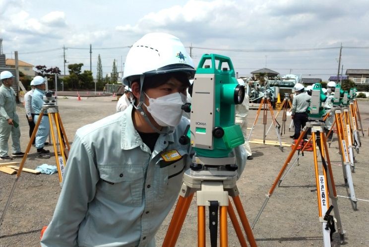 Khám phá thế giới với ngành Trắc địa - Nơi kiến thức và công nghệ hòa quyện 1